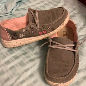 HEY DUDES!!! Elementary kid size. Good condition